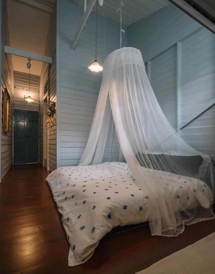 Lhong Yaowarat Hostel Бангкок Экстерьер фото
